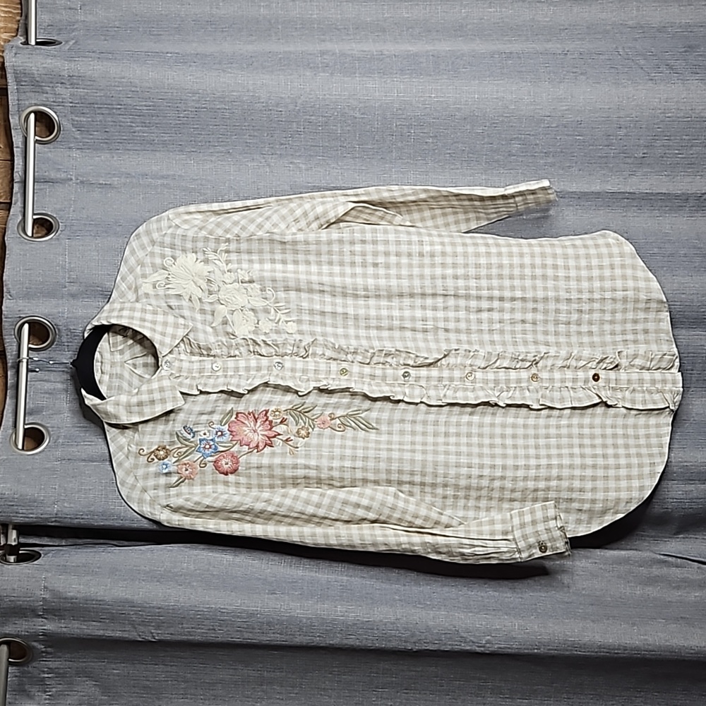KYLA SEO 100% LINEN BLOUSE IN BEIGE FLORAL GINGHAM